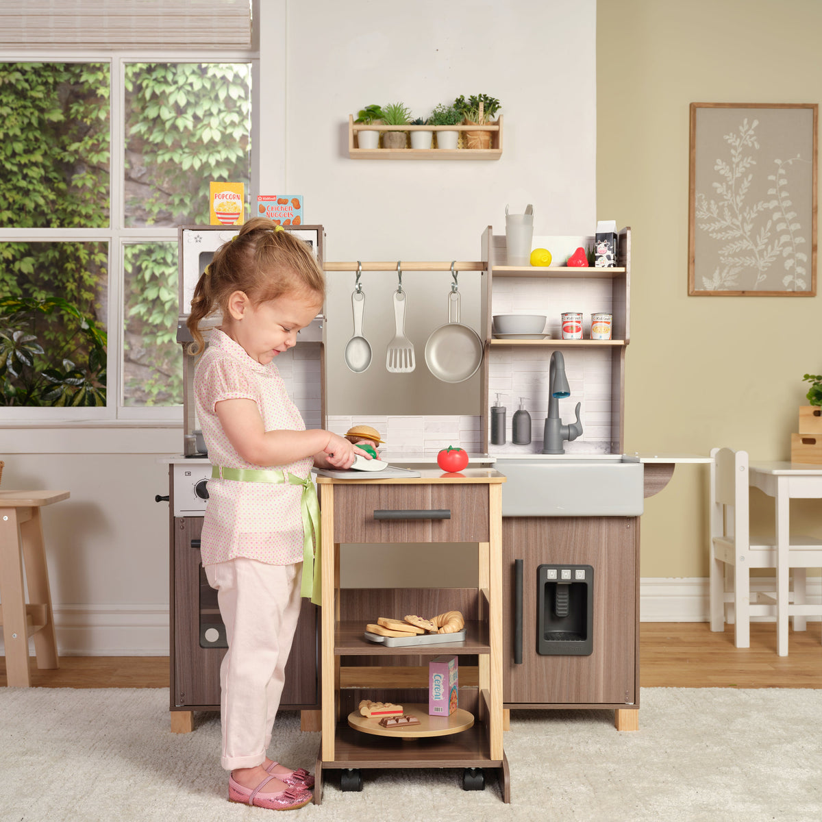 Kids Pretend Play Kitchen with Lights and Sounds and Storage