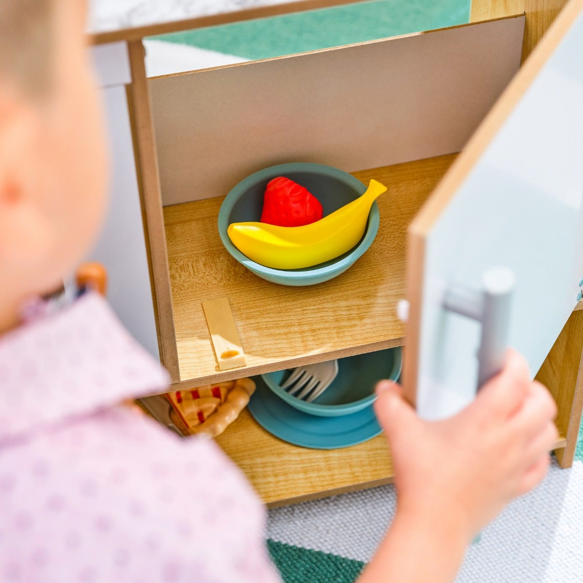 Kids Pretend Play Kitchen with Storage and Play Food
