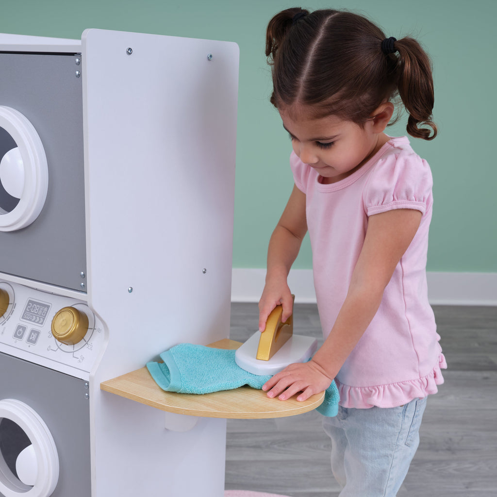 Kids Pretend Laundry Play Set with Chalkboard and Storage - White