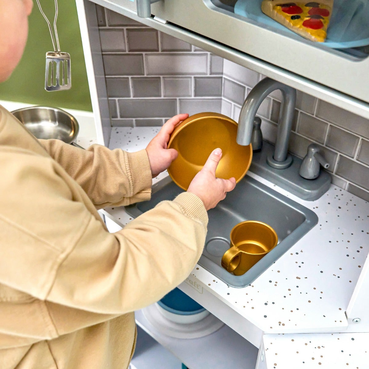Corner Play Kitchen with Lights and Sounds and Storage - White
