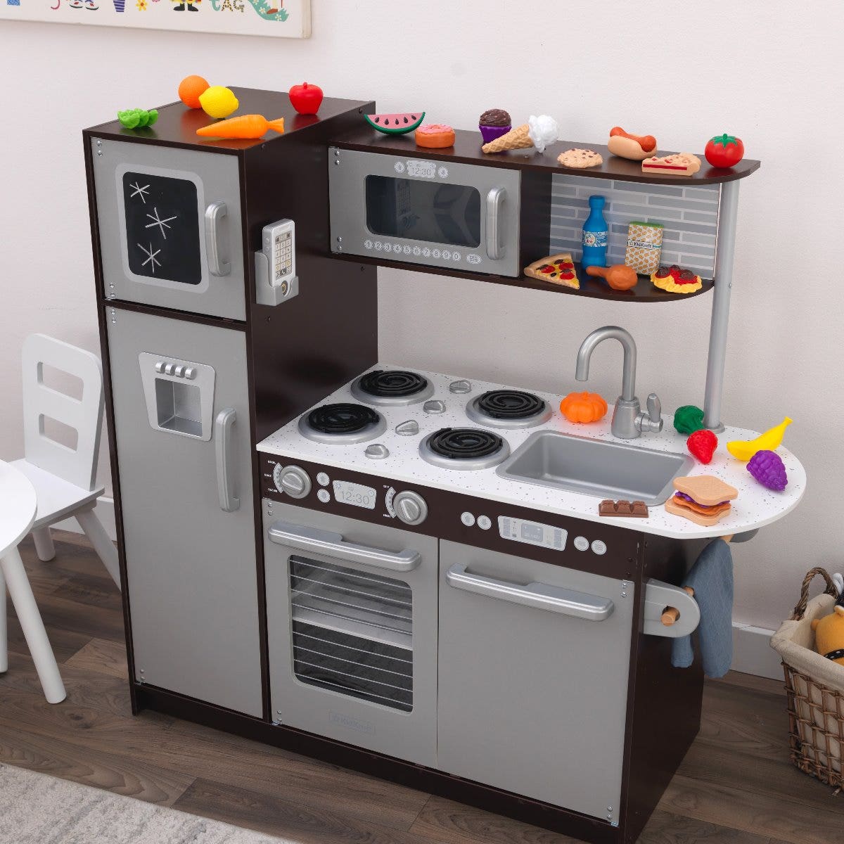 Kids Pretend Play Kitchen with Chalkboard and Play Food