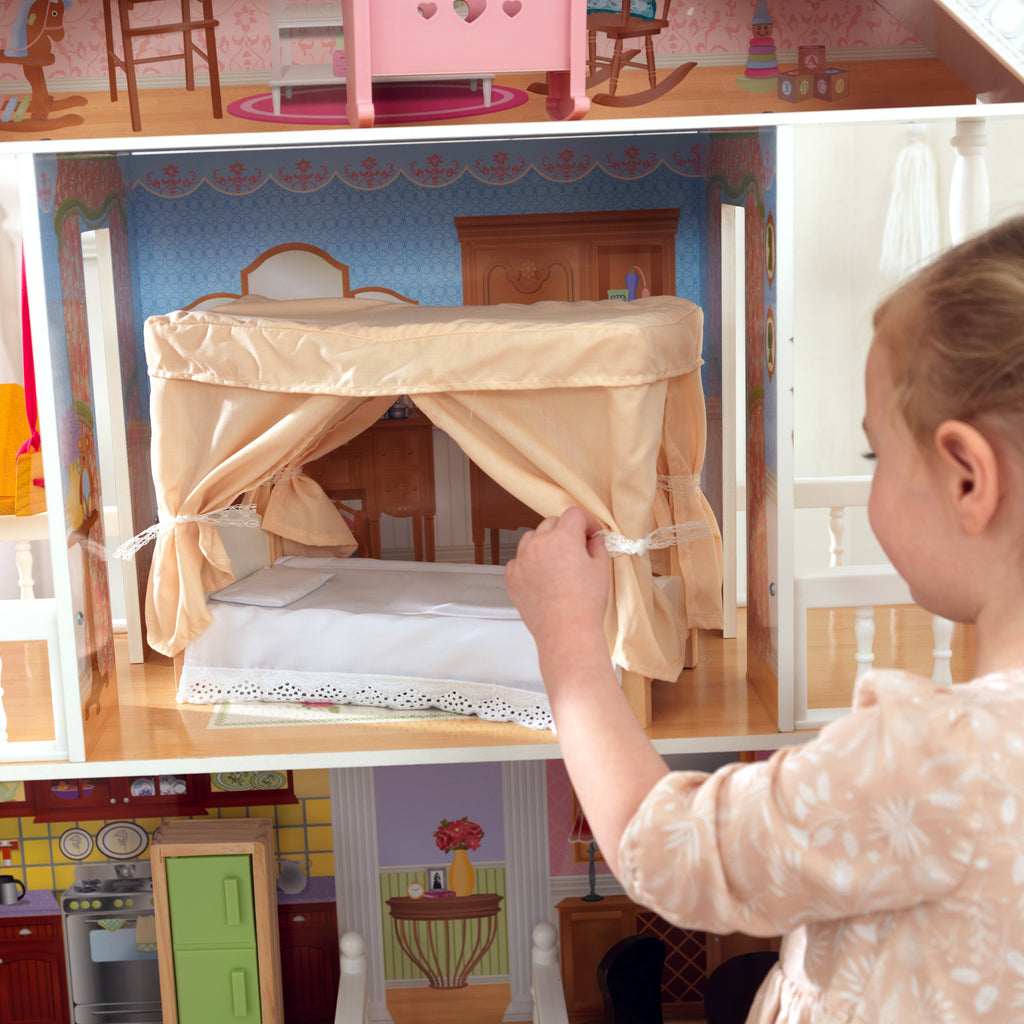 Dollhouse with Canopy