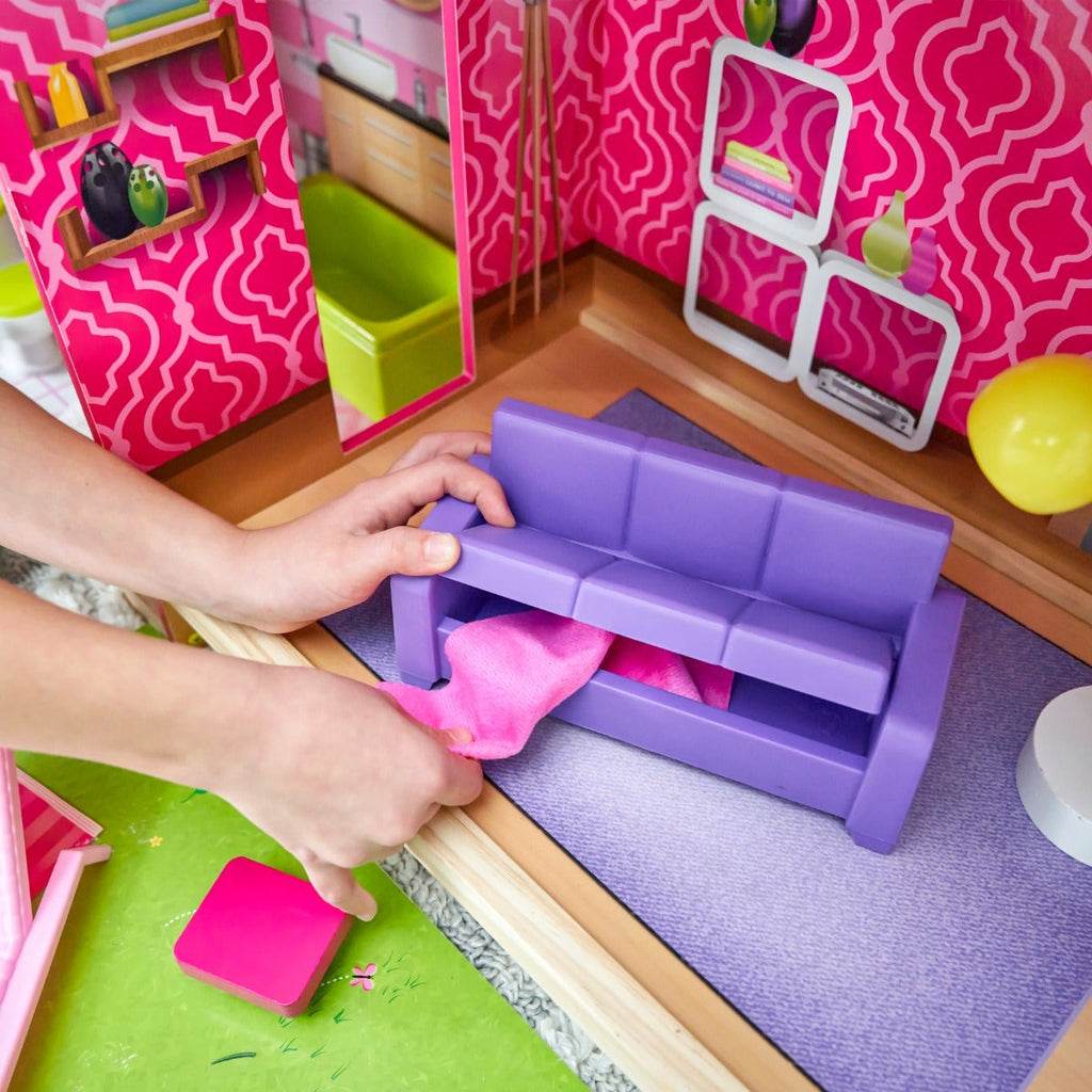 Dollhouse with Elevator and Lights and Sounds