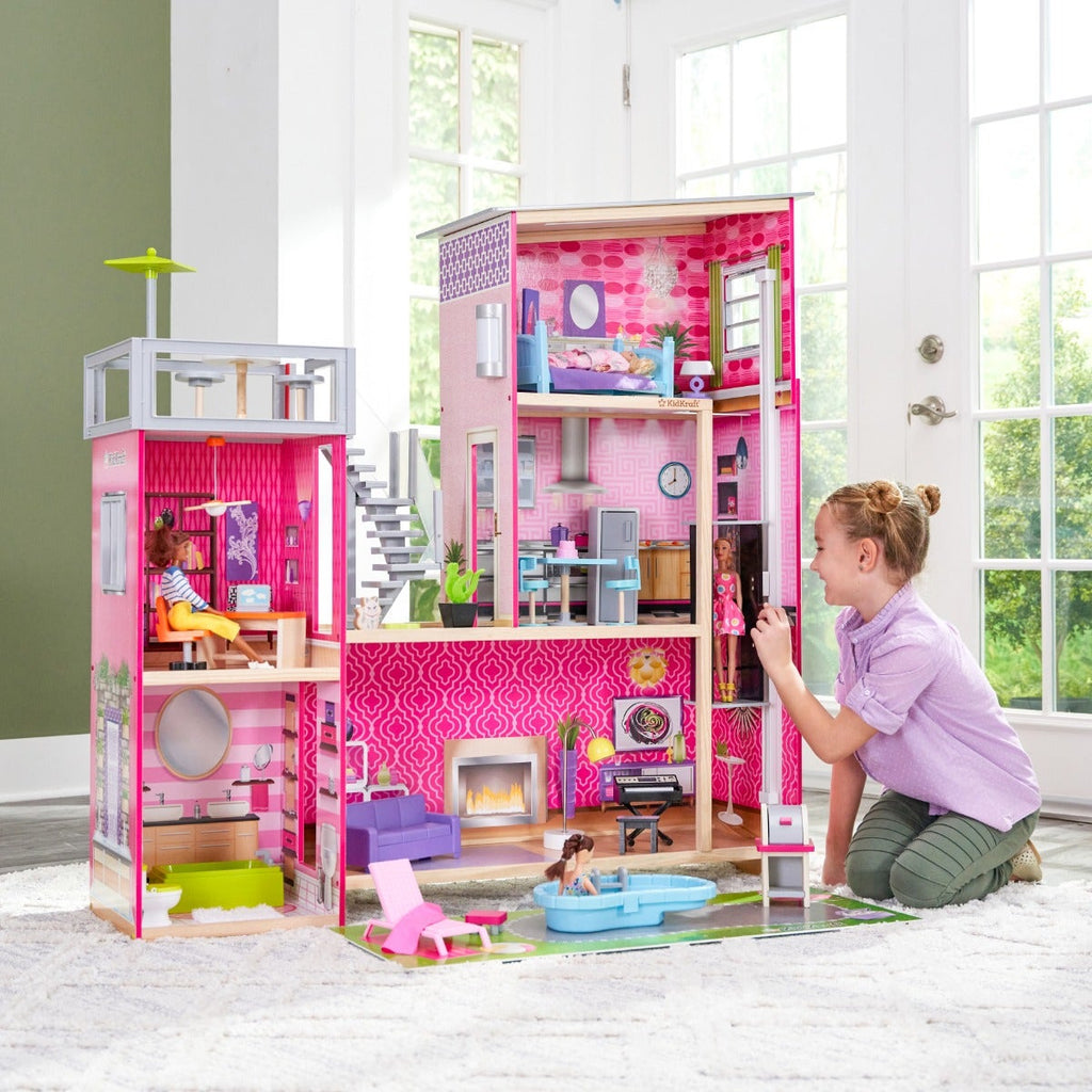 Dollhouse with Elevator and Lights and Sounds