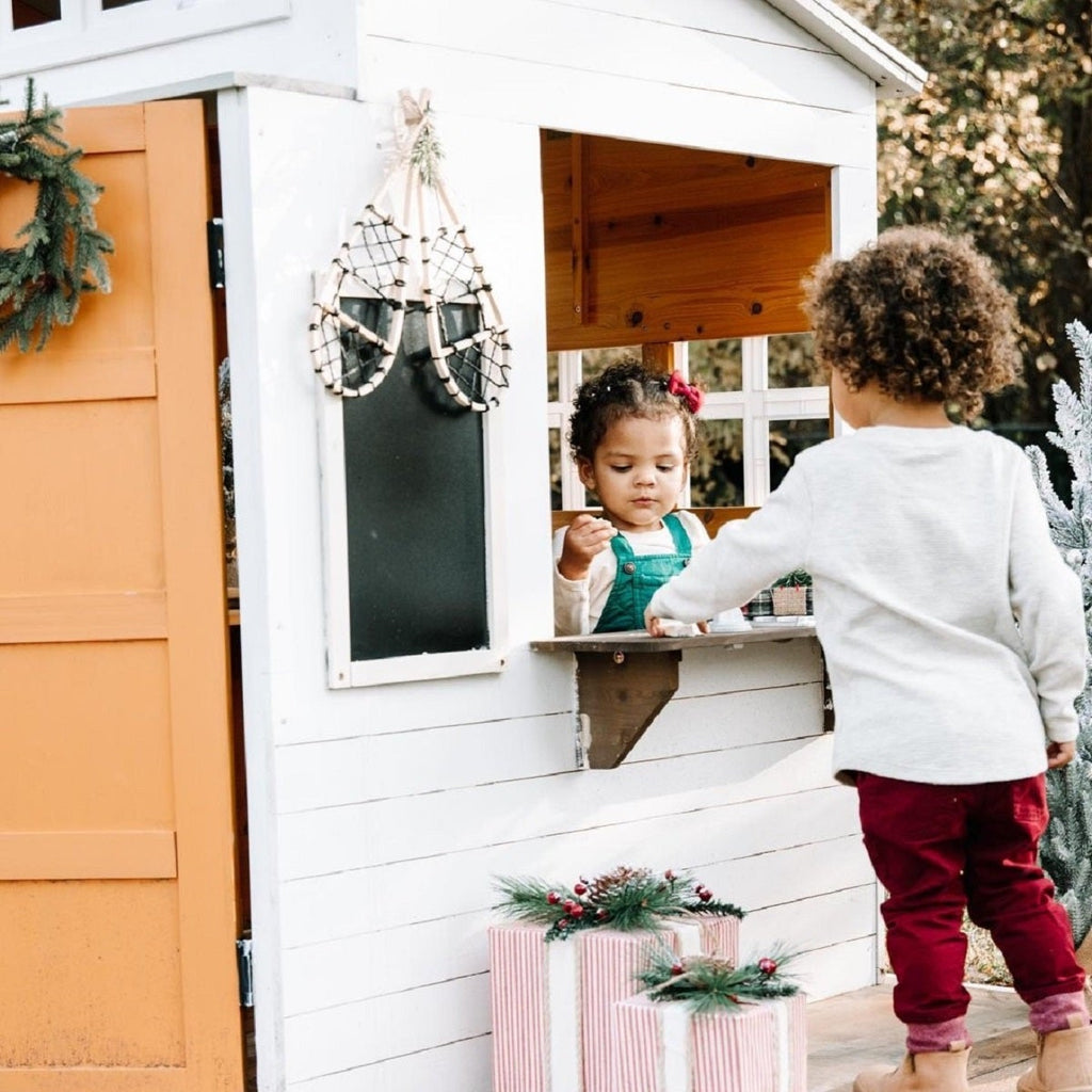 Outdoor Playhouse with Picnic Table and Chalkboard